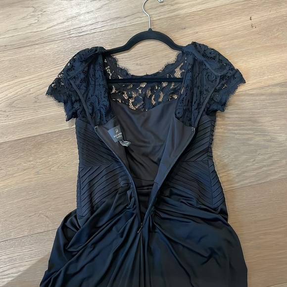 Adrianna Papell Formal Lace Black Gown Dress Size 2 - Picture 15 of 15
